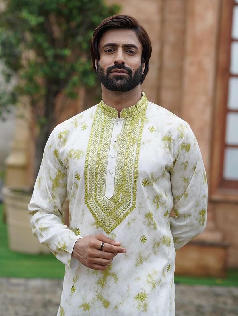 Men Embroidered Mandarin Neck Kurta Pyjama Set - 22594325 -  Standard Image - 1