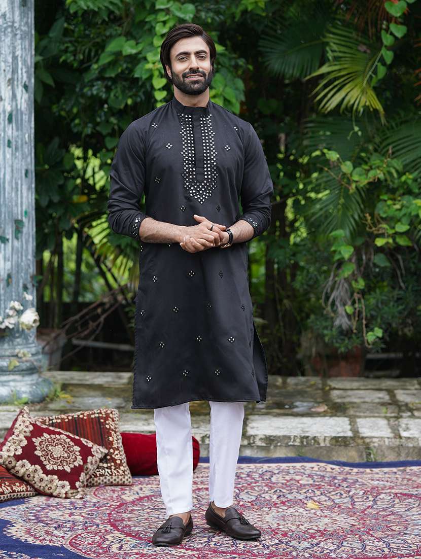 men solid with work mandarin neck kurta pyjama set