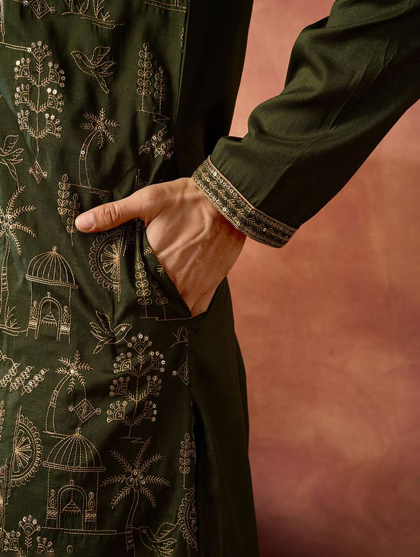 Men Solid With Work Mandarin Neck Kurta Pyjama Set - 22594444 -  Standard Image - 1