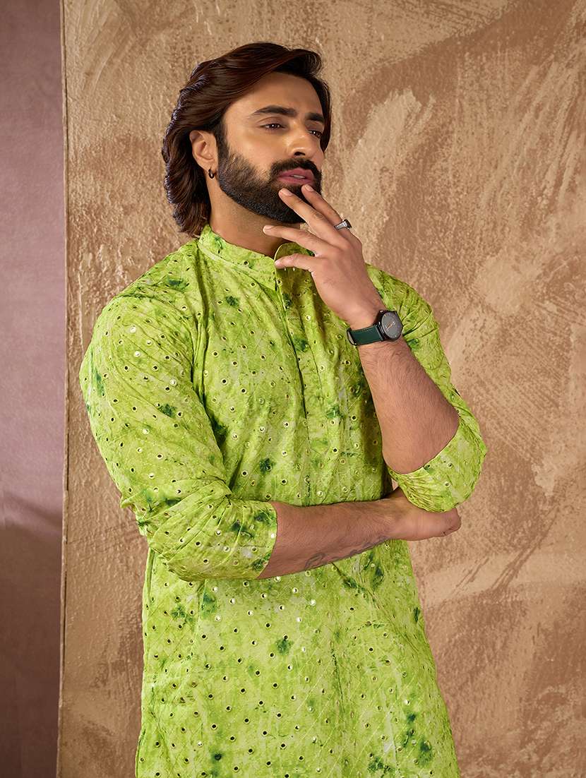 Men Printed Mandarin Neck Kurta Pyjama Set - 22594492 -  Standard Image - 1