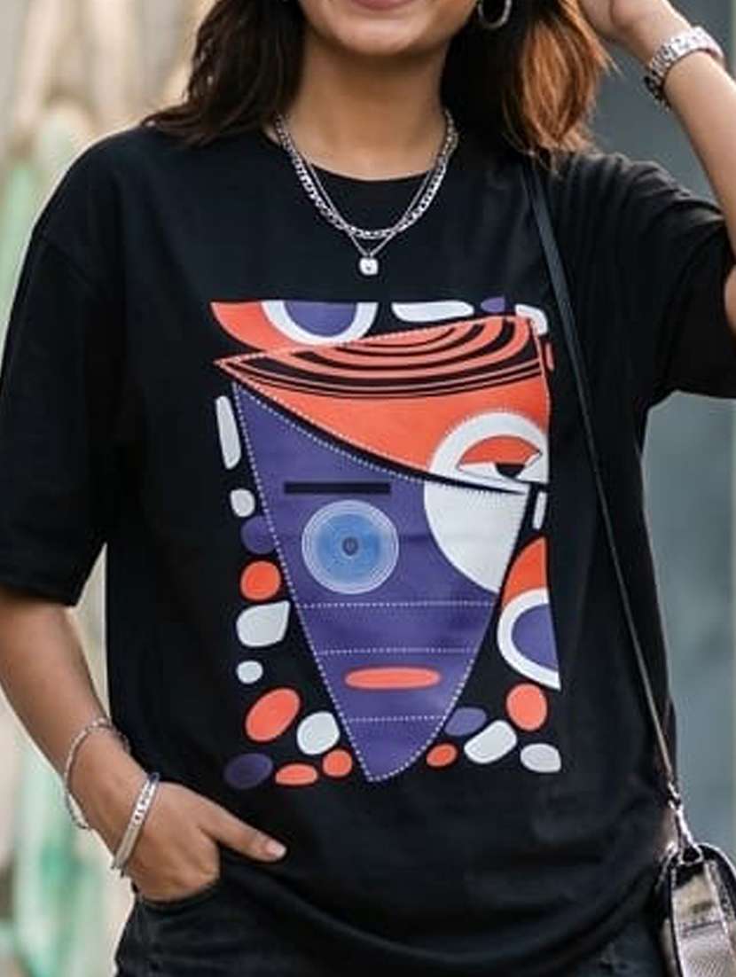 women printed short sleeves oversized t-shirt - 22594581 -  Standard Image - 1
