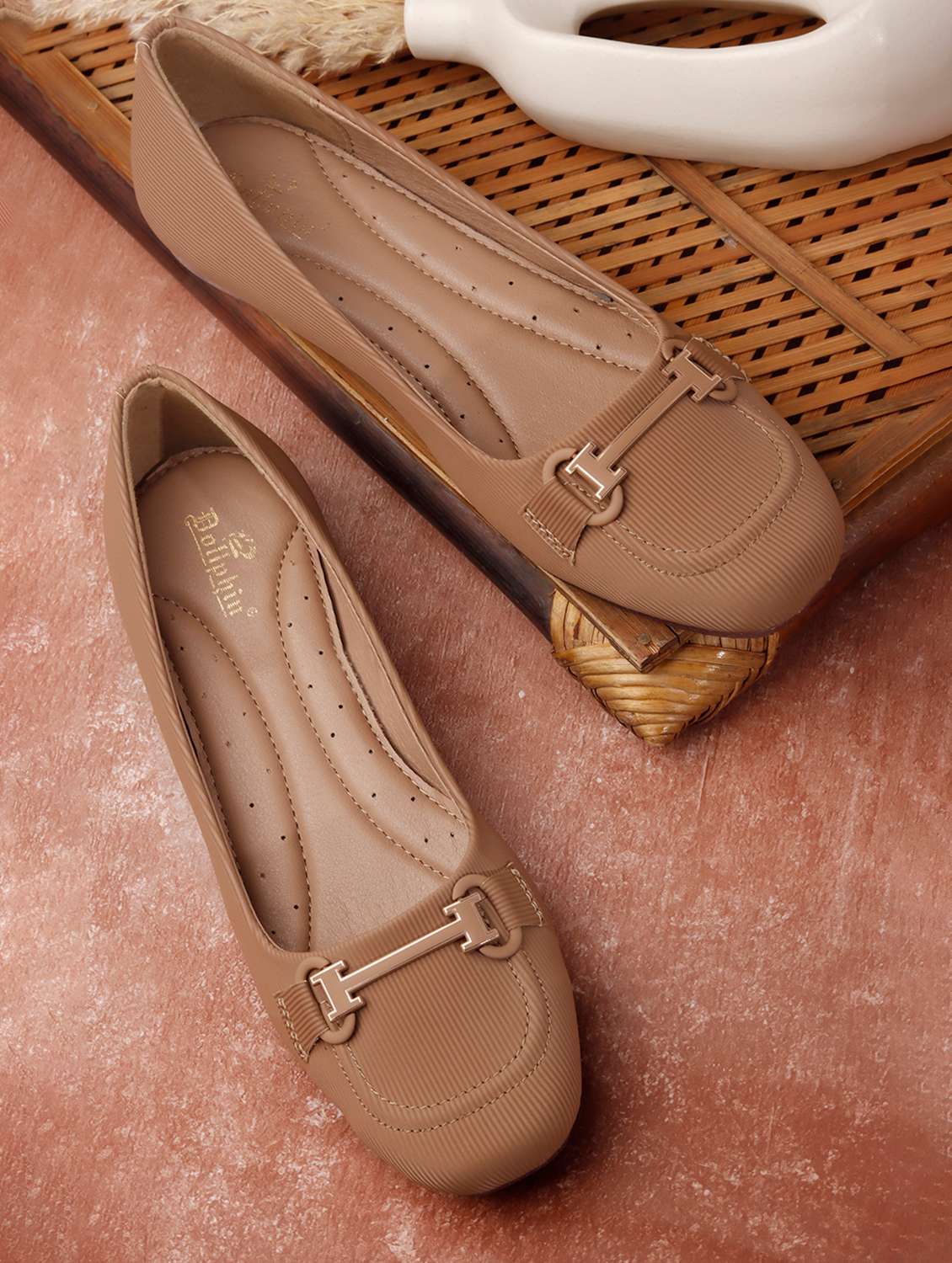 women textured slip on ballerina