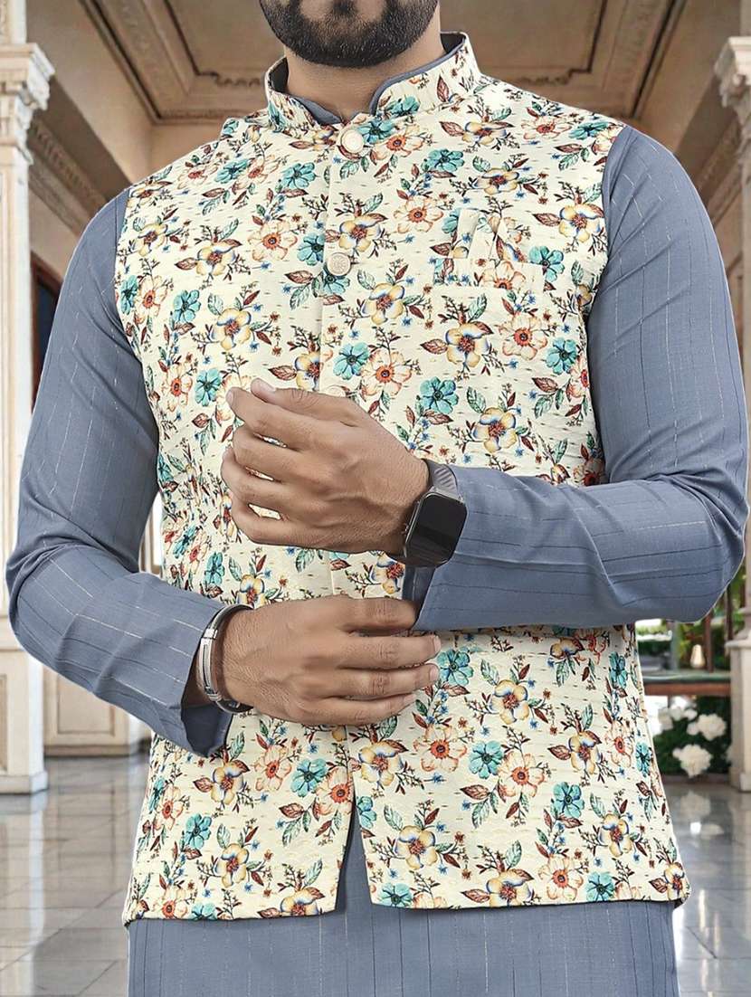 Men Printed Mandarin Neck Kurta Pyjama Set With Jacket - 22595007 -  Standard Image - 1