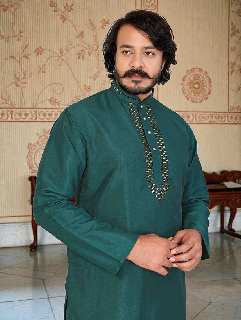 Men Solid With Work Mandarin Neck Long Kurta - 22595130 -  Standard Image - 1
