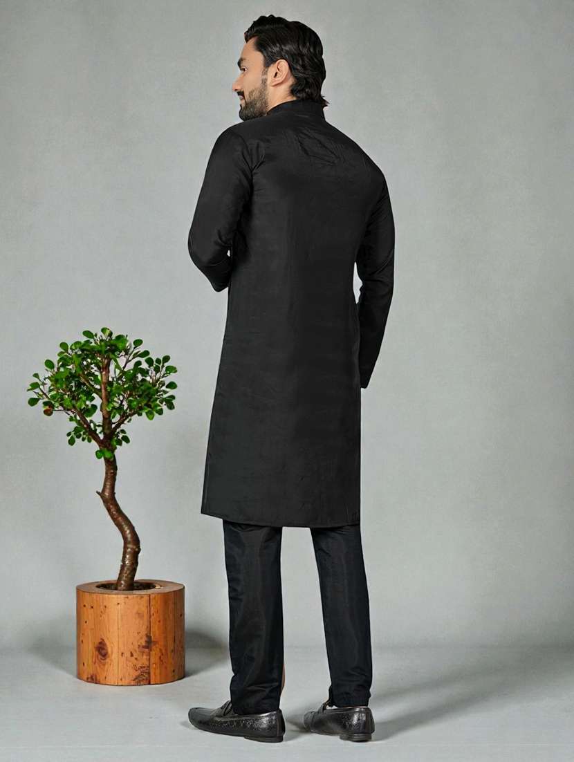 Men Solid With Work Mandarin Neck Long Kurta - 22595265 -  Standard Image - 4