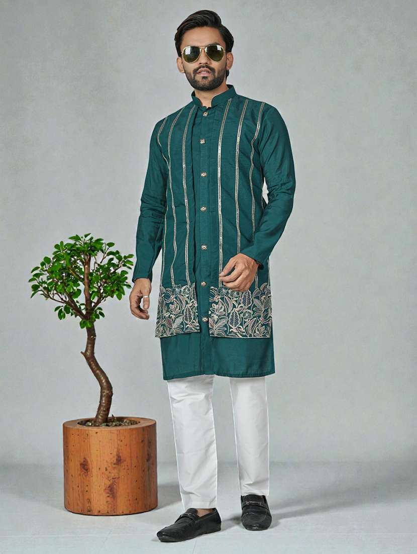 Men Solid With Work Mandarin Neck Long Kurta - 22595266 -  Standard Image - 1