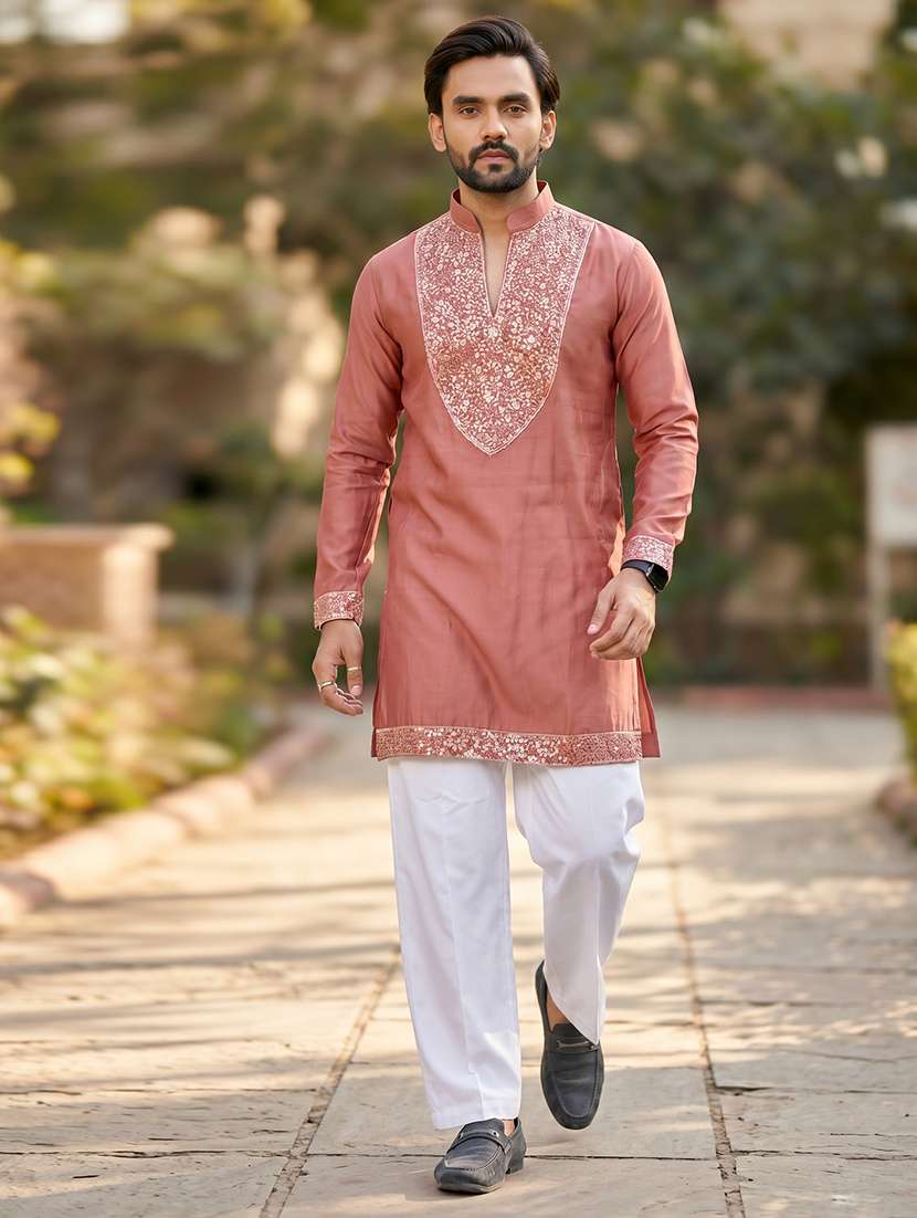 men solid with work mandarin neck short kurta