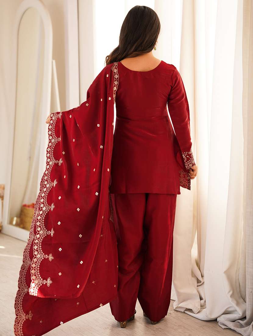 women embroidered three quarter sleeves kurta farshi salwar set with dupatta - 22595383 -  Standard Image - 4