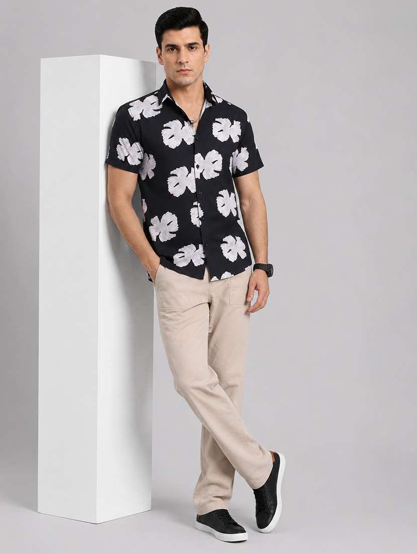 Men Floral Short Sleeve Regular Fit Casual Shirt - 22595583 -  Standard Image - 4