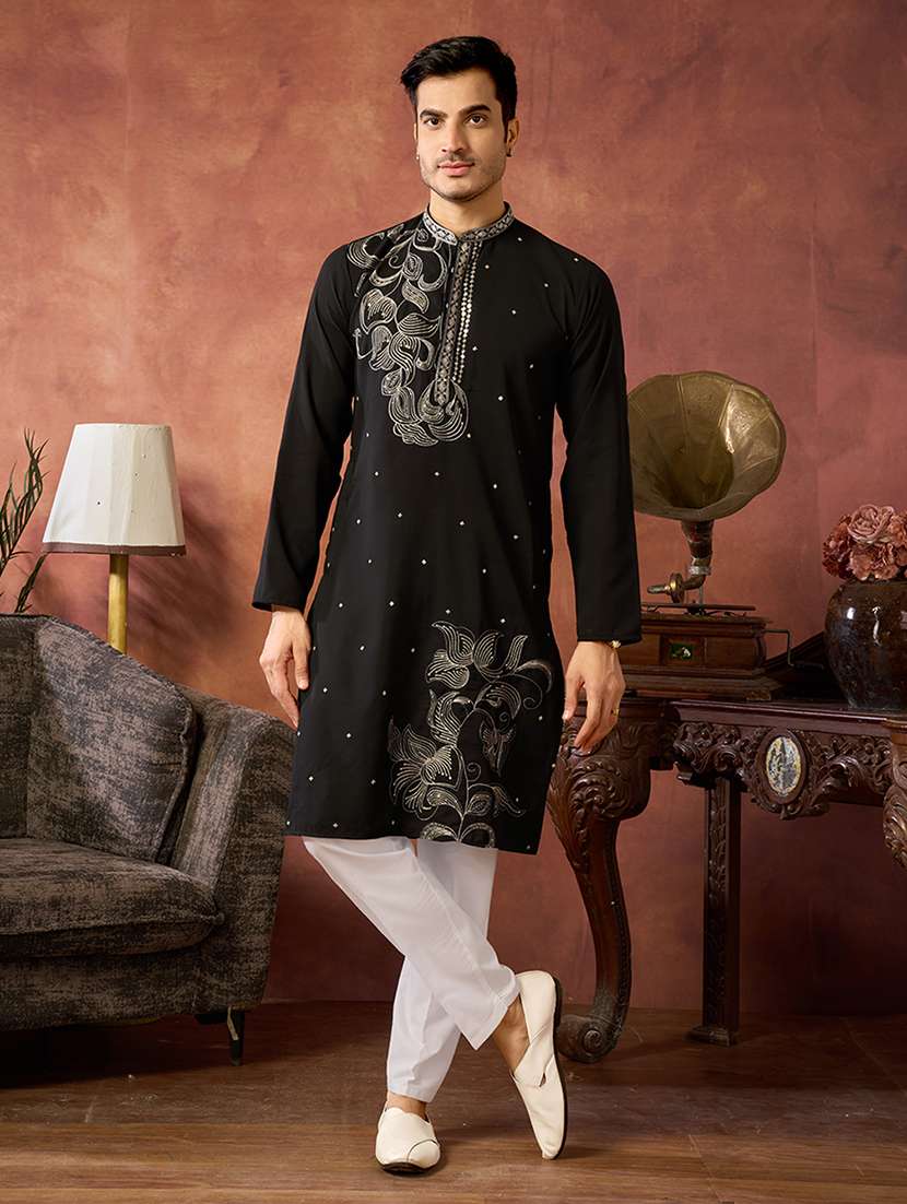 men solid with work mandarin neck kurta pyjama set