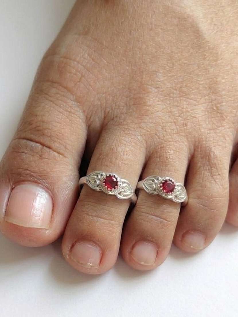 Women Oxidised Adjustable Toe Ring Set - 22596184 -  Standard Image - 1