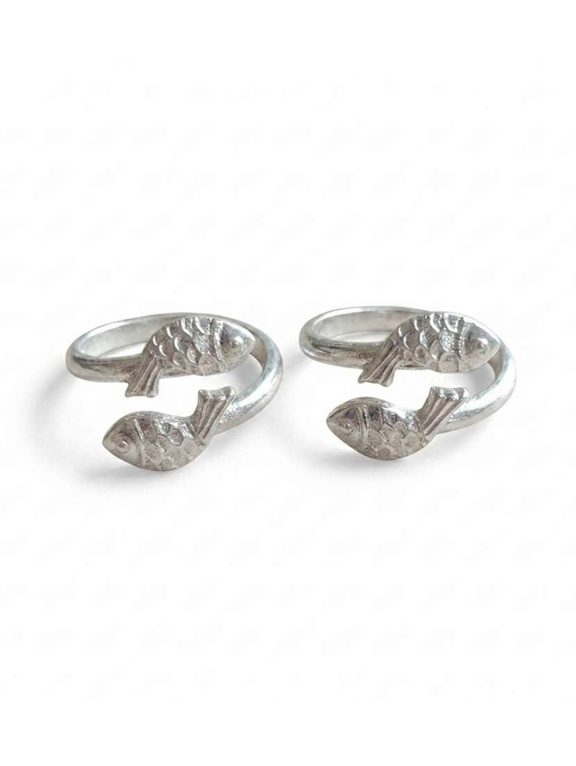 Women Oxidised Adjustable Toe Ring Set - 22596185 -  Standard Image - 1