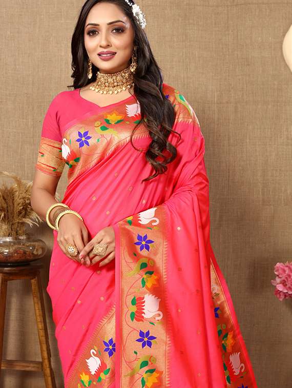 Women Self Design Paithani Saree With Blouse - 22596439 -  Standard Image - 1