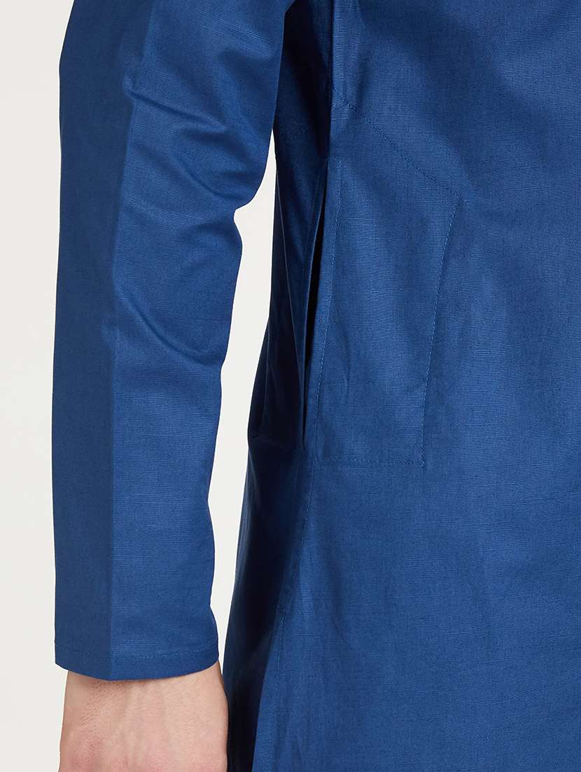 Men Solid Mandarin Neck Long Kurta - 22596677 -  Standard Image - 4