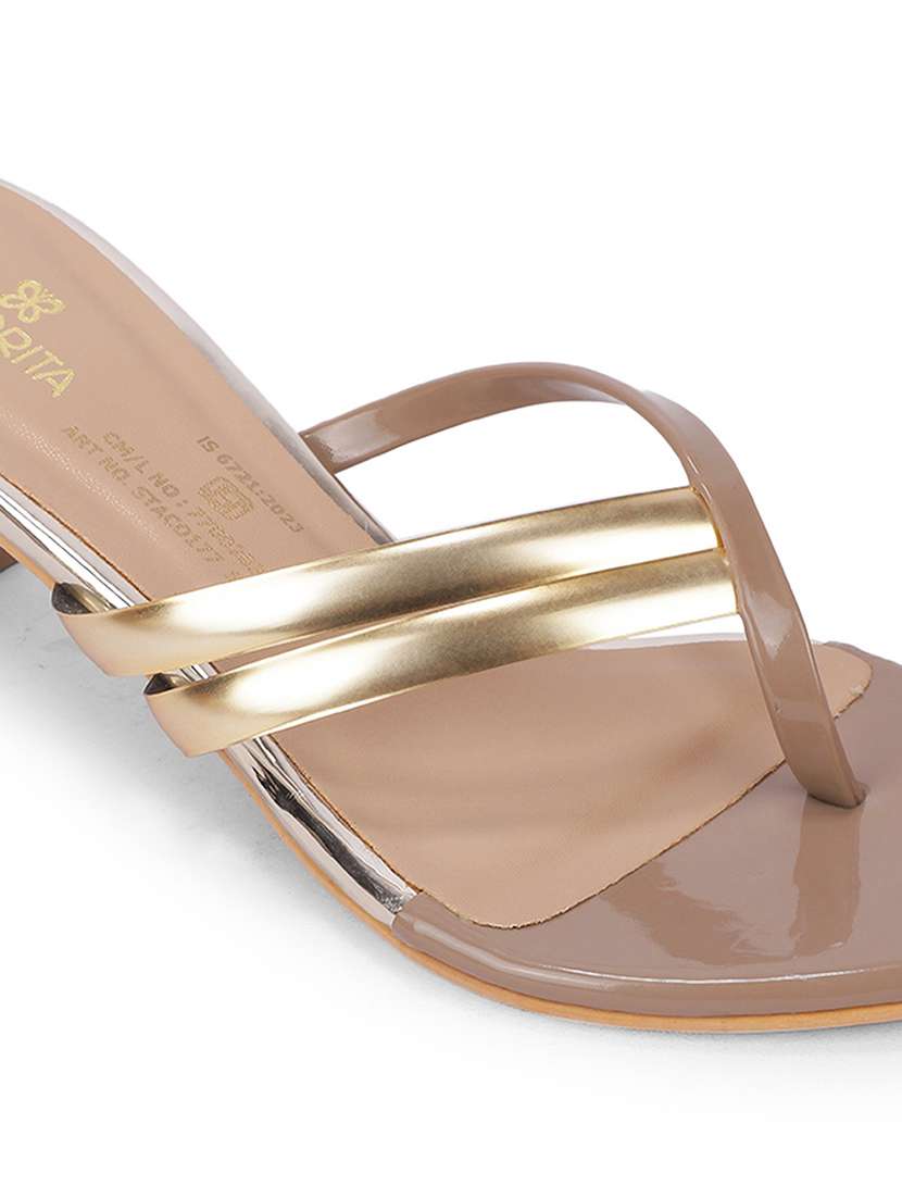 Women Solid Toe Separator Sandal - 22596835 -  Standard Image - 4