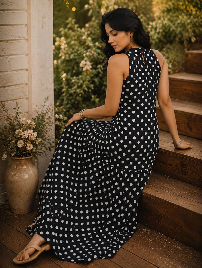 women printed halter neck tiered dress - 22597003 -  Standard Image - 4