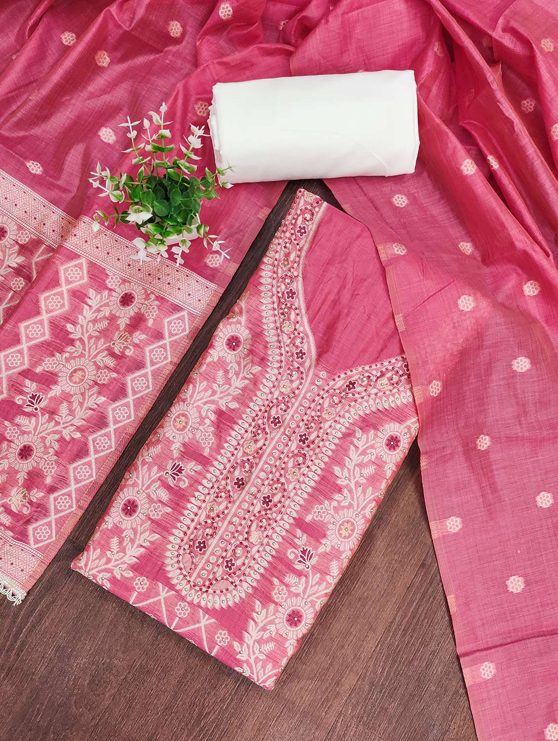 women self design unstitched suit set - 22597160 -  Standard Image - 1