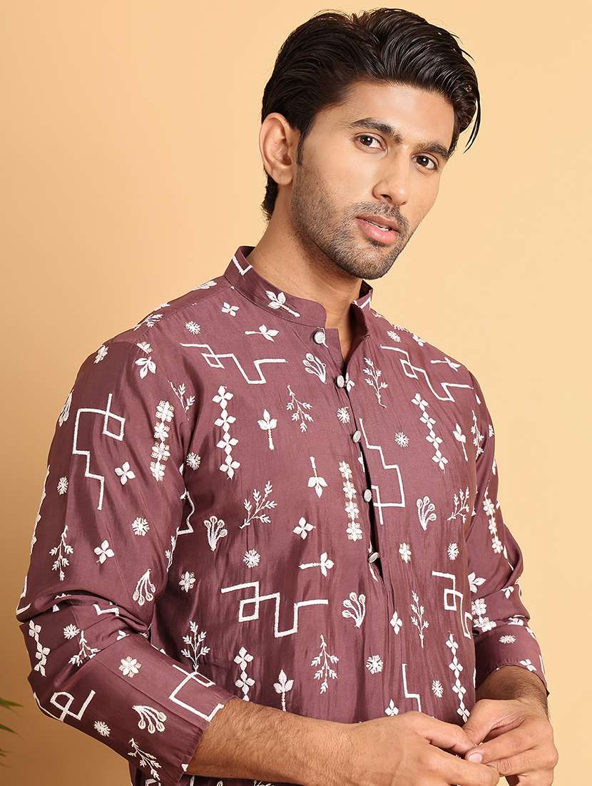 men embroidered mandarin neck long kurta - 22597547 -  Standard Image - 1