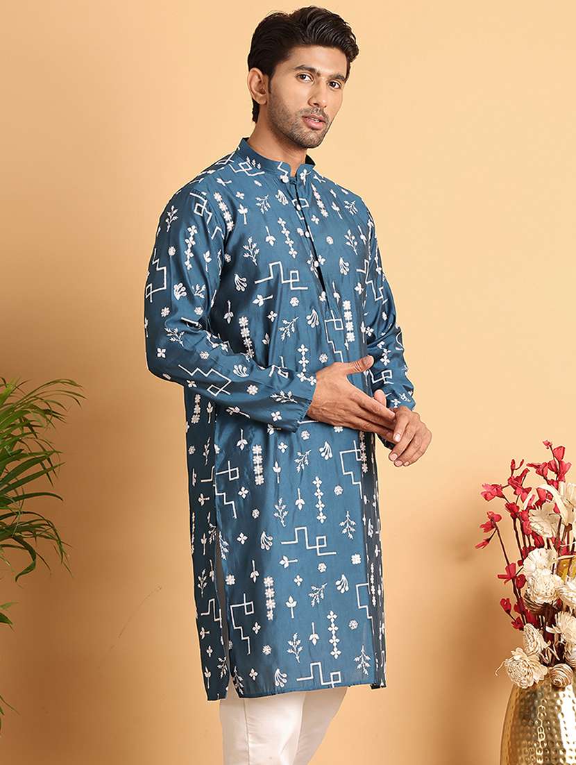 men embroidered mandarin neck long kurta