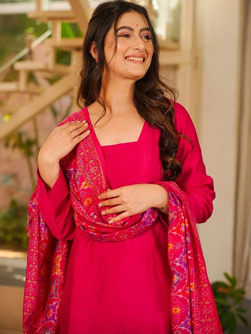 women solid long sleeves kurta salwar set - 22597946 -  Standard Image - 1
