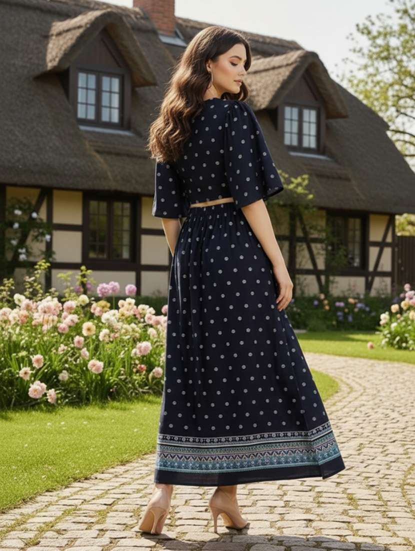 Women Printed Short Sleeves Top And Skirt Set - 22598069 -  Standard Image - 4