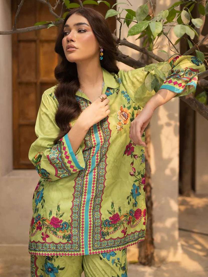 Women Printed Long Sleeves Ethnic Co-ord Set - 22598079 -  Standard Image - 4