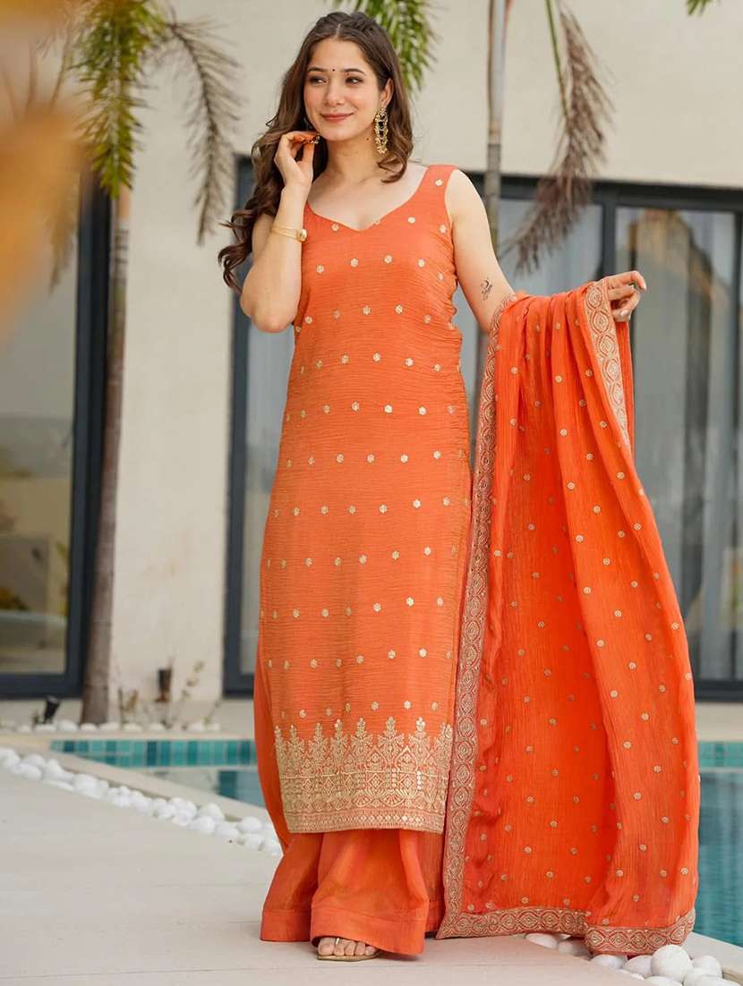 women embroidered sleeveless kurta palazzo set - 22598089 -  Standard Image - 4
