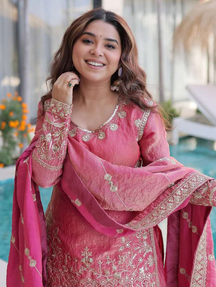 women embroidered long sleeves kurta palazzo set with dupatta - 22598092 -  Standard Image - 1