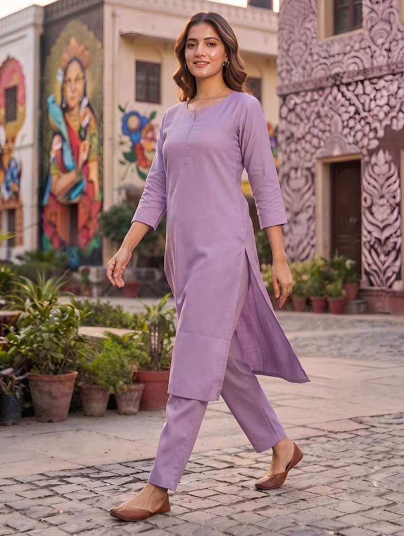 Women Solid Three Quarter Sleeves Kurta Pant Set - 22598360 -  Standard Image - 4