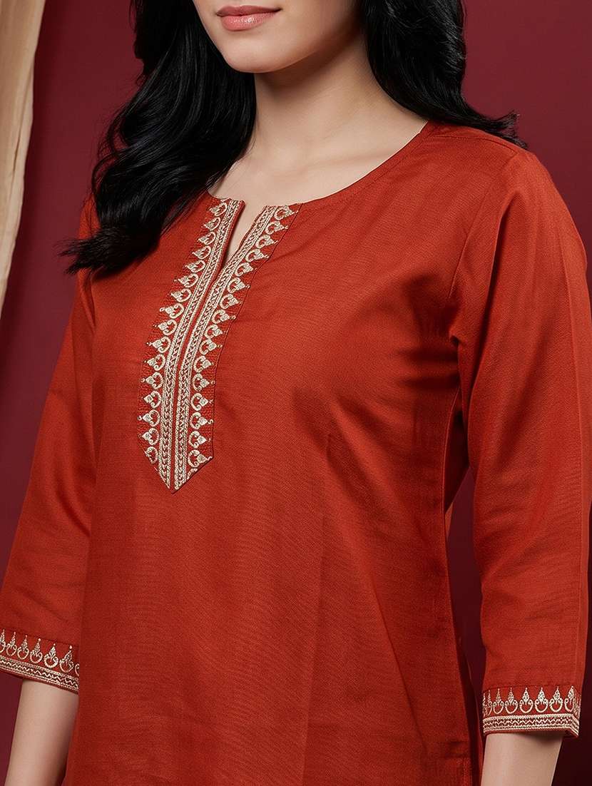 Women Embroidered Three Quarter Sleeves Straight Kurti - 22598426 -  Standard Image - 1