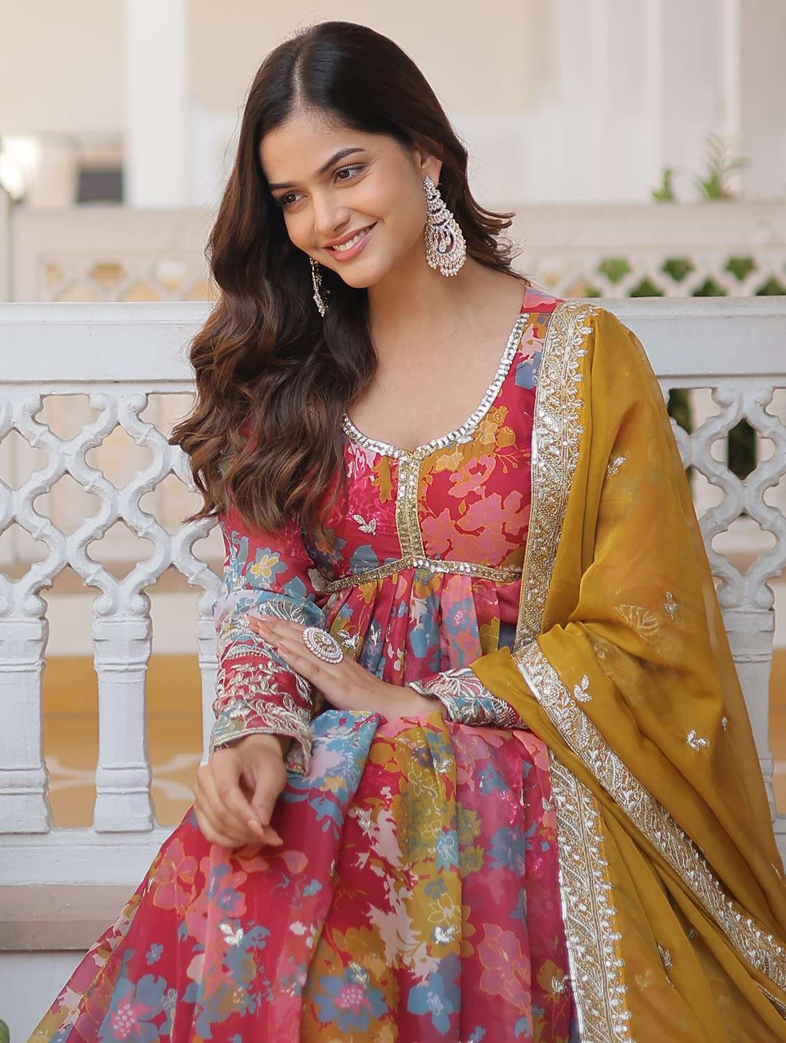 women printed long sleeves kurta dupatta set - 22598497 -  Standard Image - 1