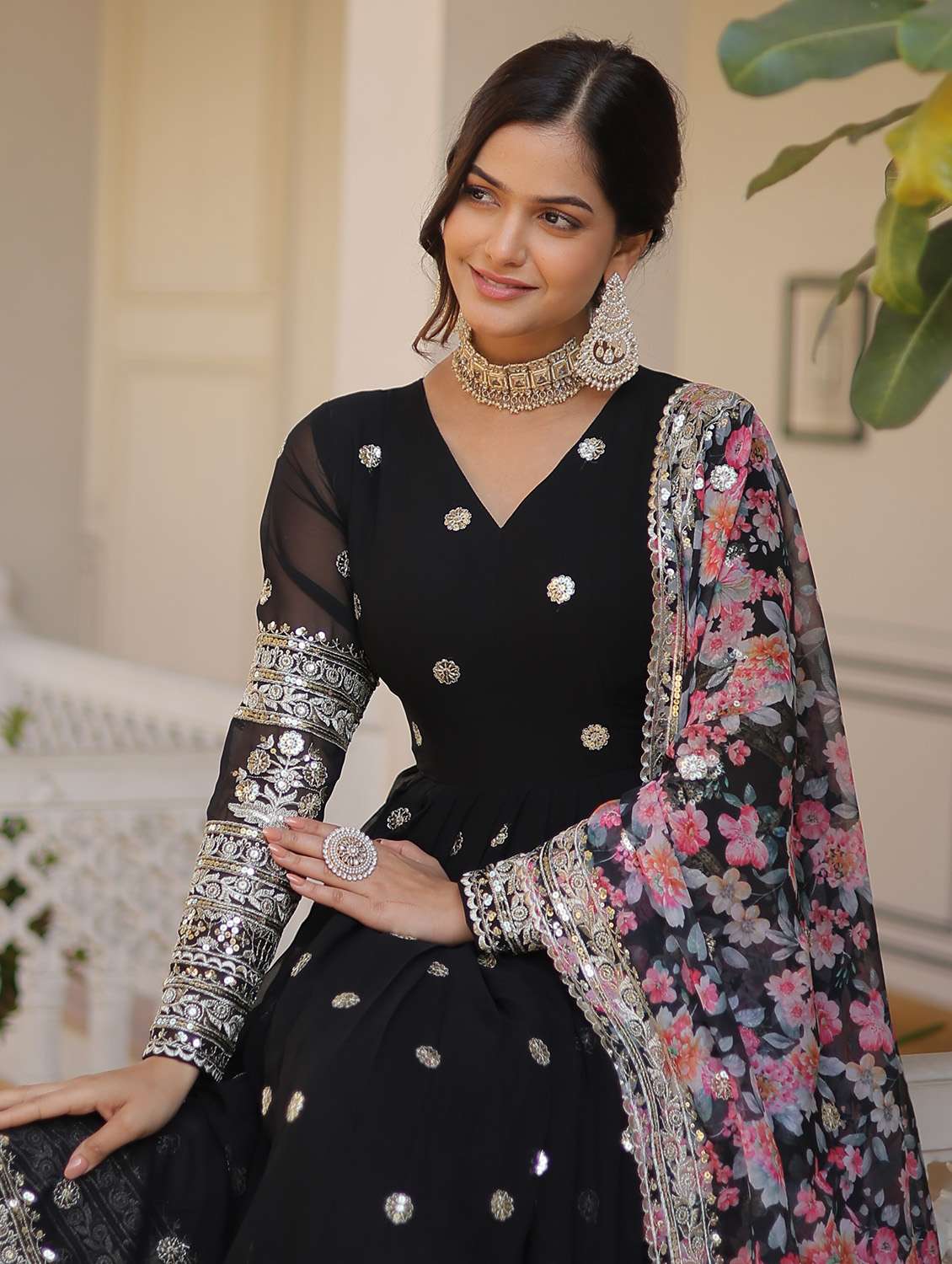 women embroidered long sleeves kurta dupatta set - 22598507 -  Standard Image - 1