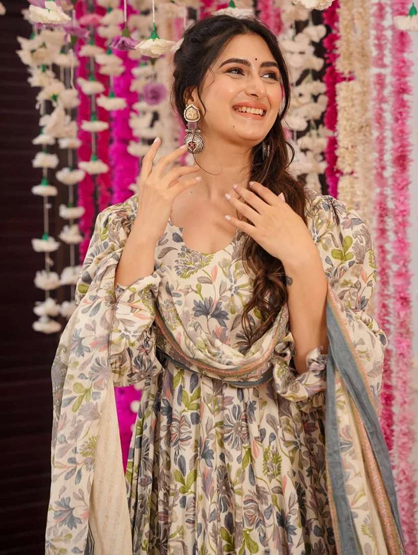 women printed long sleeves kurta palazzo with dupatta set - 22598545 -  Standard Image - 1