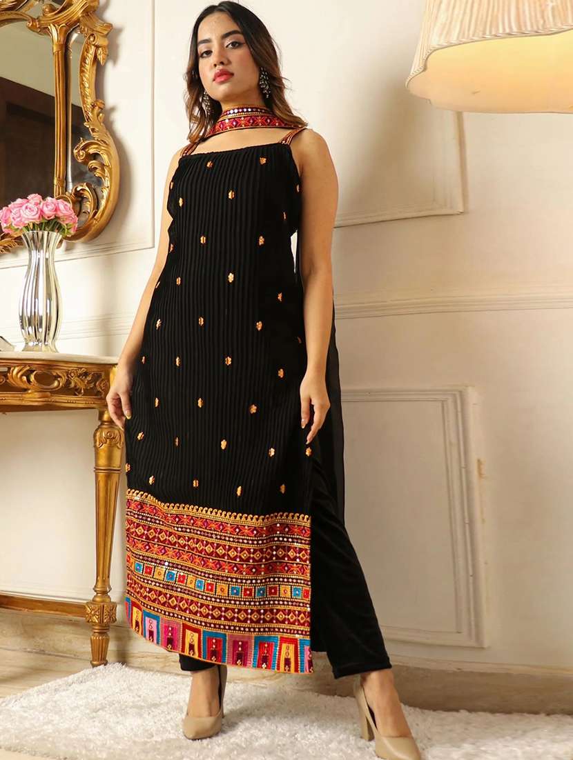 women embroidered sleeveless kurta pant with dupatta set - 22598547 -  Standard Image - 1