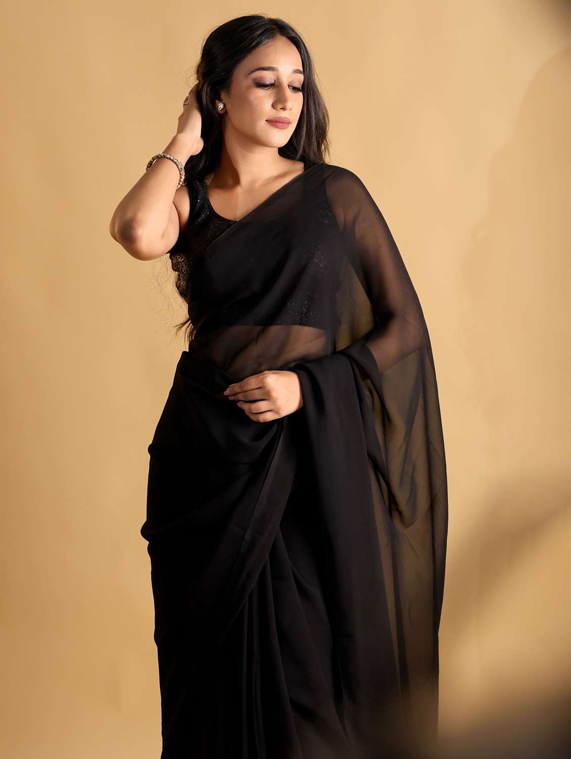 Women Solid Plain Saree With Blouse - 22598941 -  Standard Image - 1