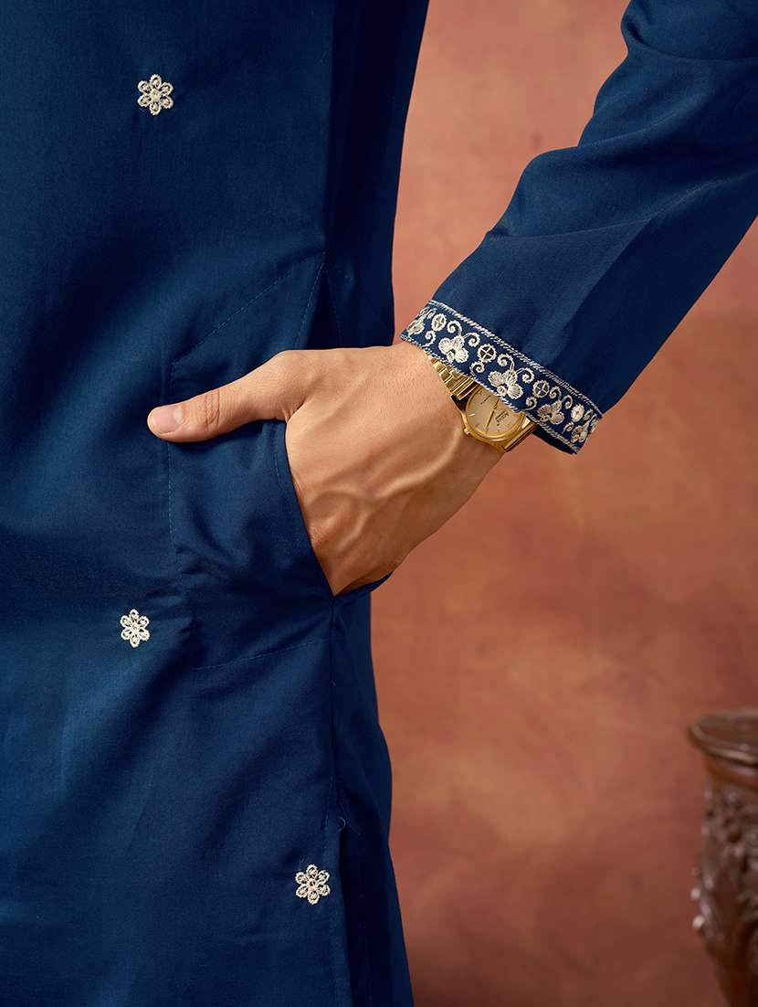 Men Solid With Work Mandarin Neck Long Kurta - 22599067 -  Standard Image - 4