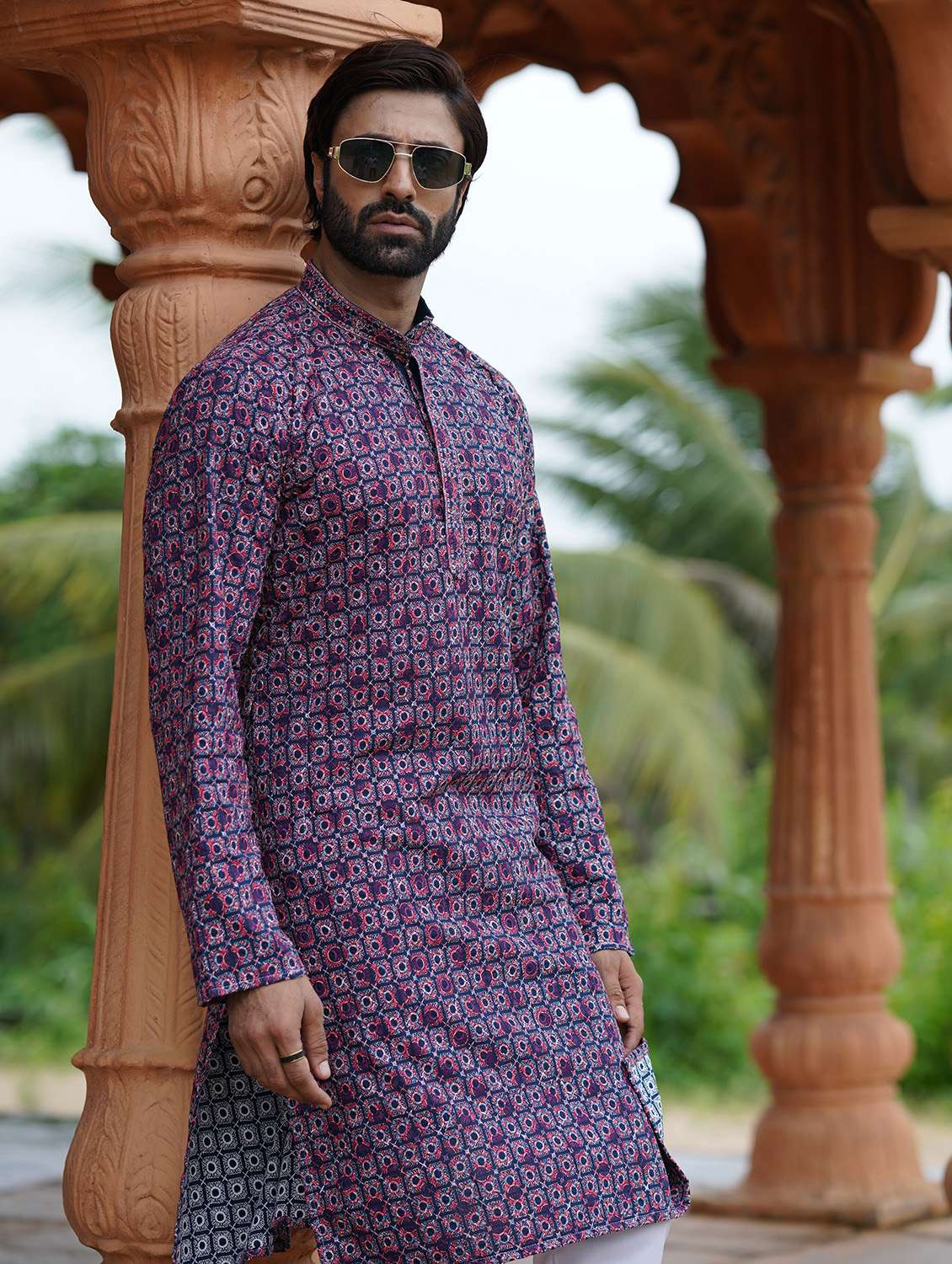 Men Solid With Work Mandarin Neck Long Kurta - 22599076 -  Standard Image - 1