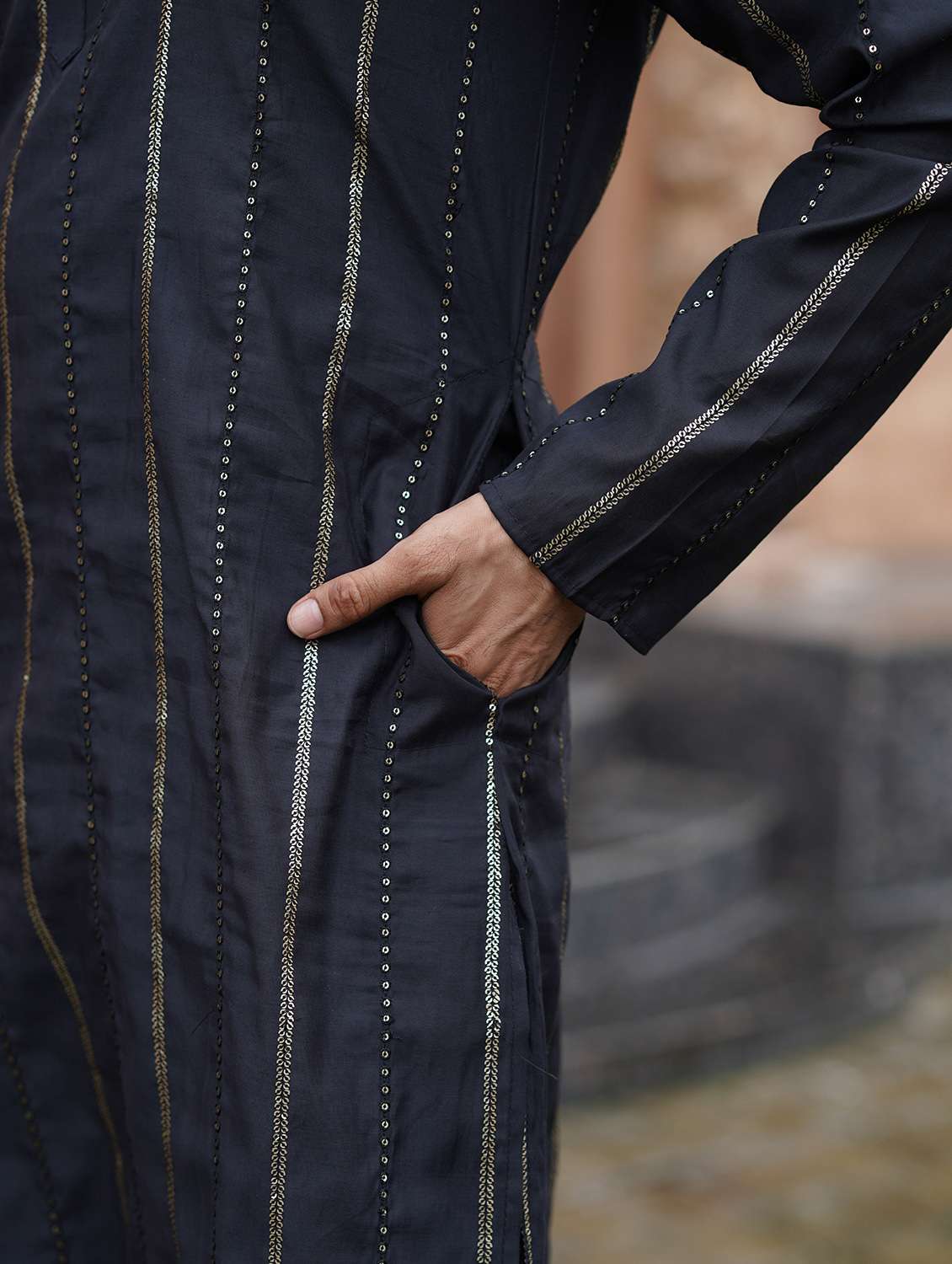 Men Solid With Work Mandarin Neck Long Kurta - 22599082 -  Standard Image - 4