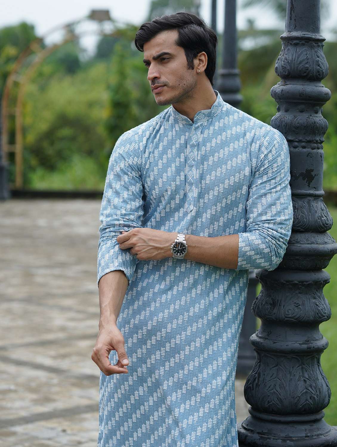 Men Solid With Work Mandarin Neck Long Kurta - 22599091 -  Standard Image - 1