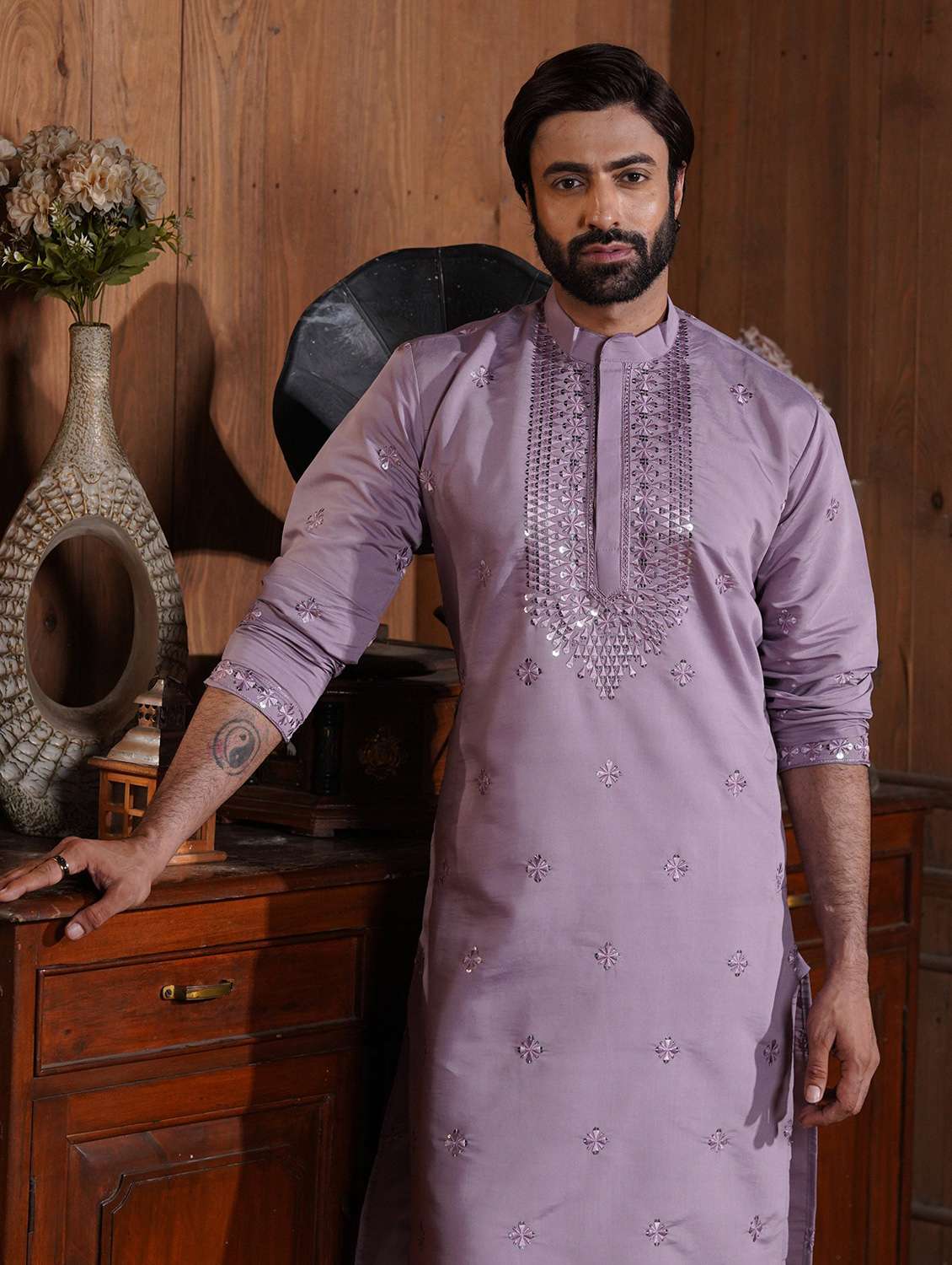 men solid with work mandarin neck long kurta - 22599099 -  Standard Image - 1