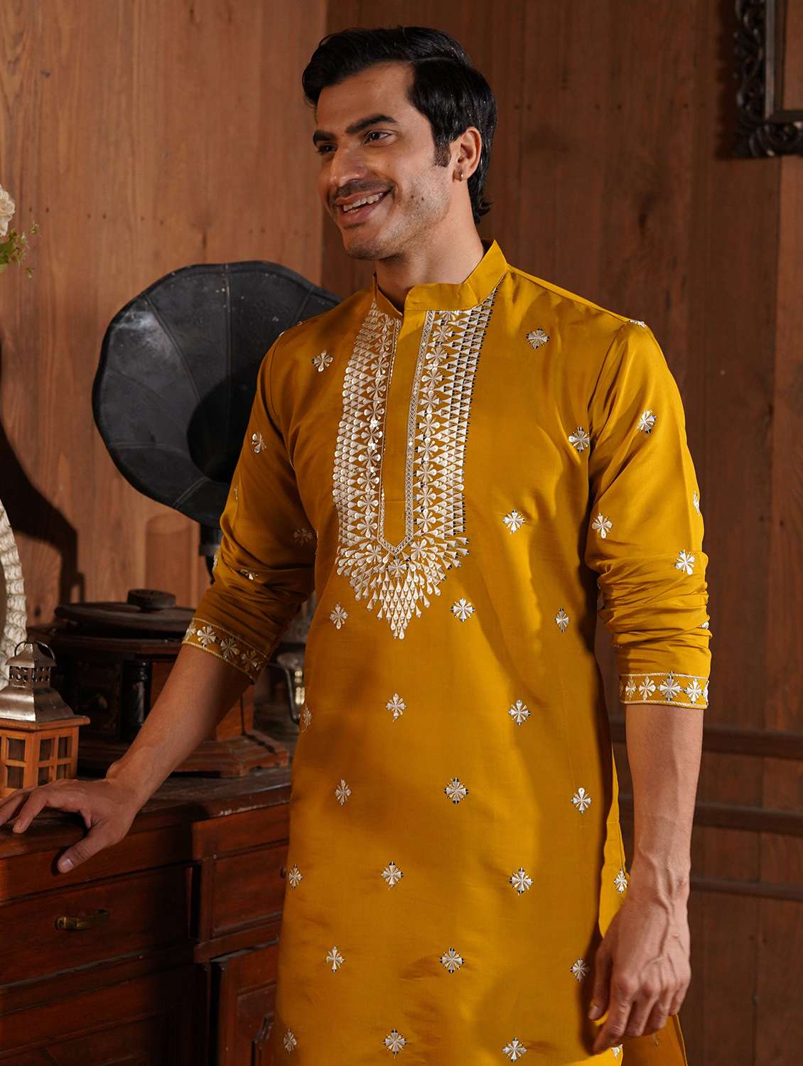men solid with work mandarin neck long kurta - 22599139 -  Standard Image - 4