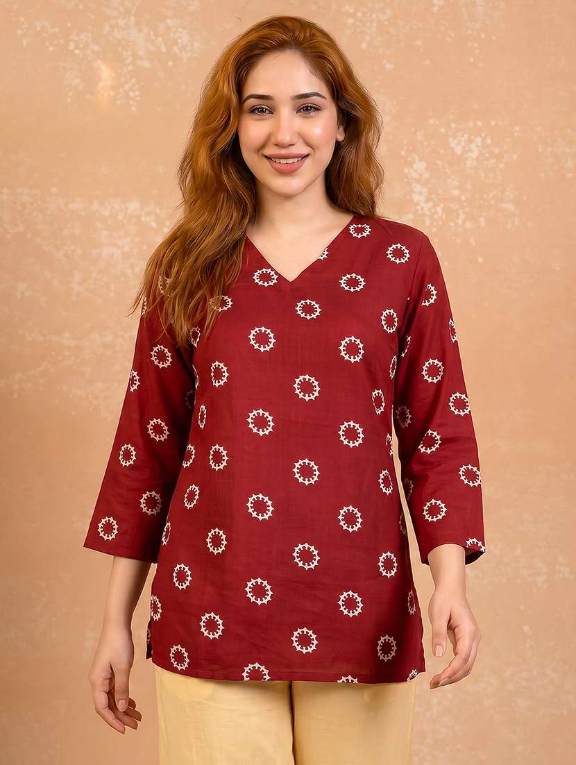 women printed three quarter sleeves straight kurti