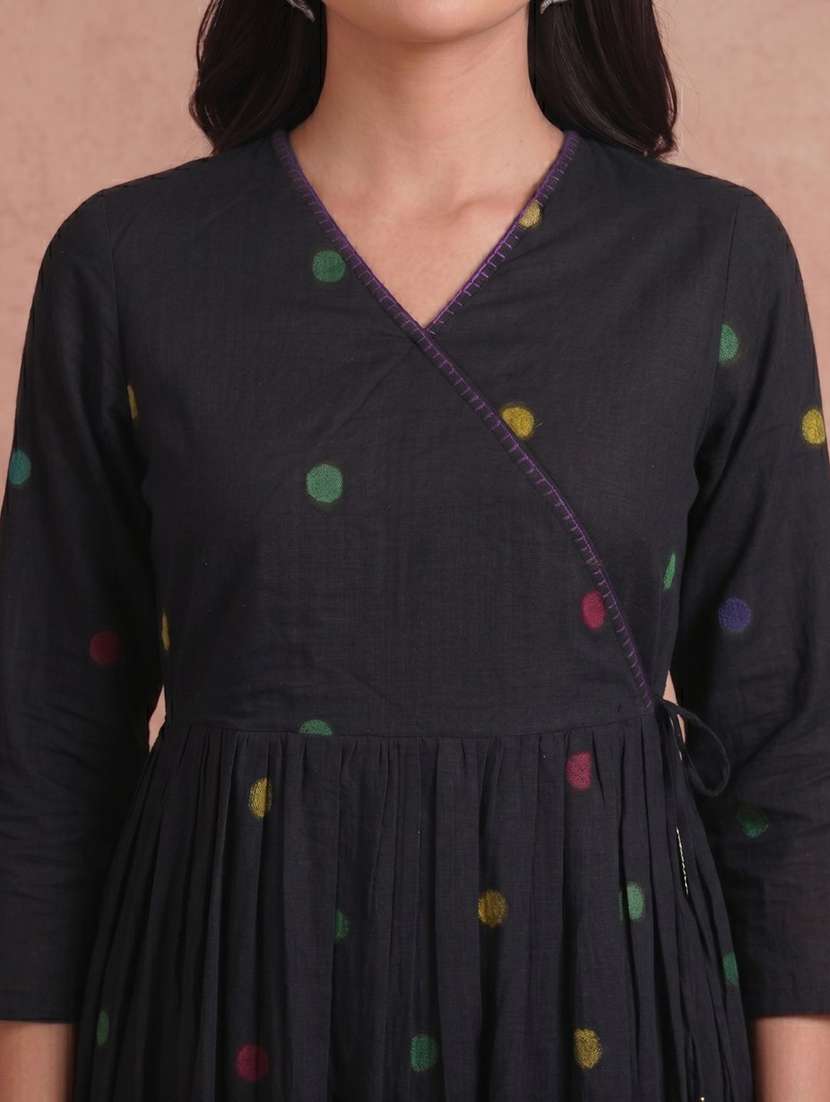 Women Printed Three Quarter Sleeves Angrakha Kurta - 22601126 -  Standard Image - 1