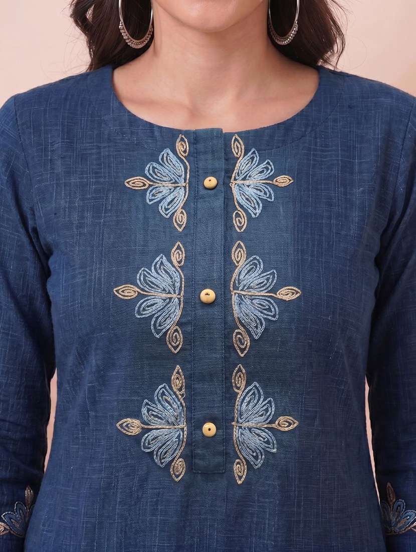 women embroidered three quarter sleeves straight kurta - 22601133 -  Standard Image - 1
