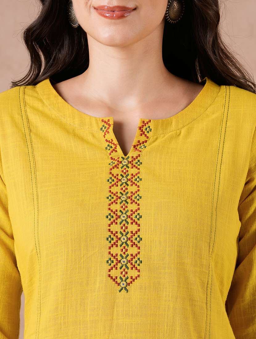 women embroidered three quarter sleeves straight kurta - 22601145 -  Standard Image - 1