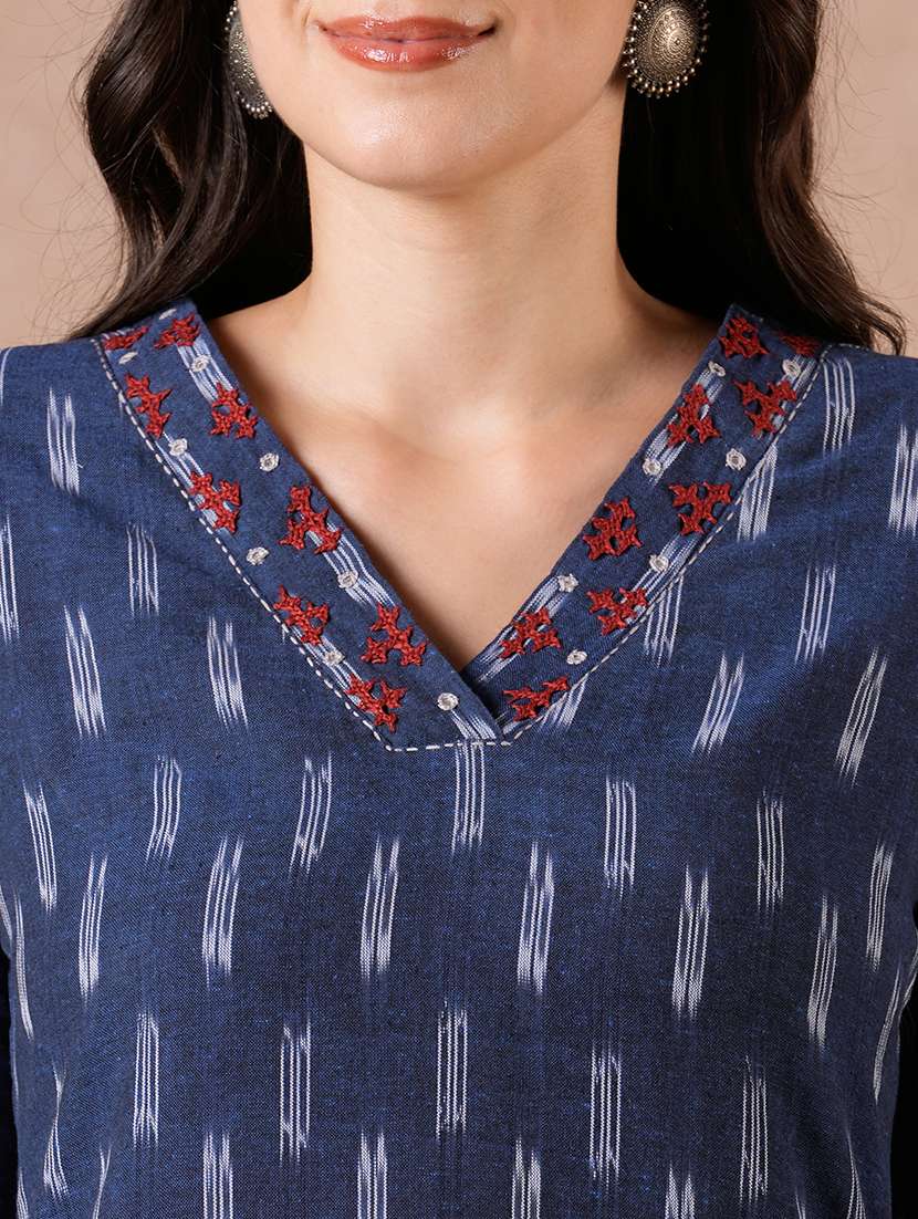 women printed three quarter sleeves straight kurta - 22601146 -  Standard Image - 1