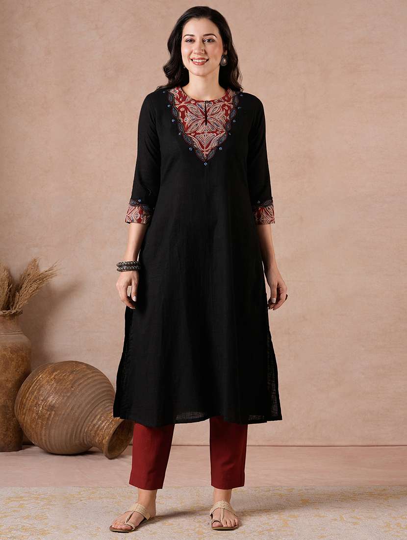 women printed three quarter sleeves a-line kurta