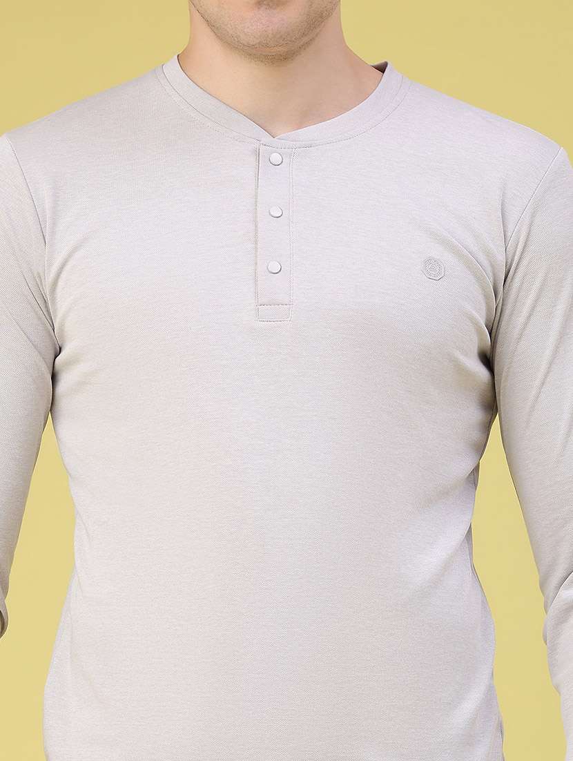Men Solid Long Sleeves Slim Fit T-shirt - 22601304 -  Standard Image - 1