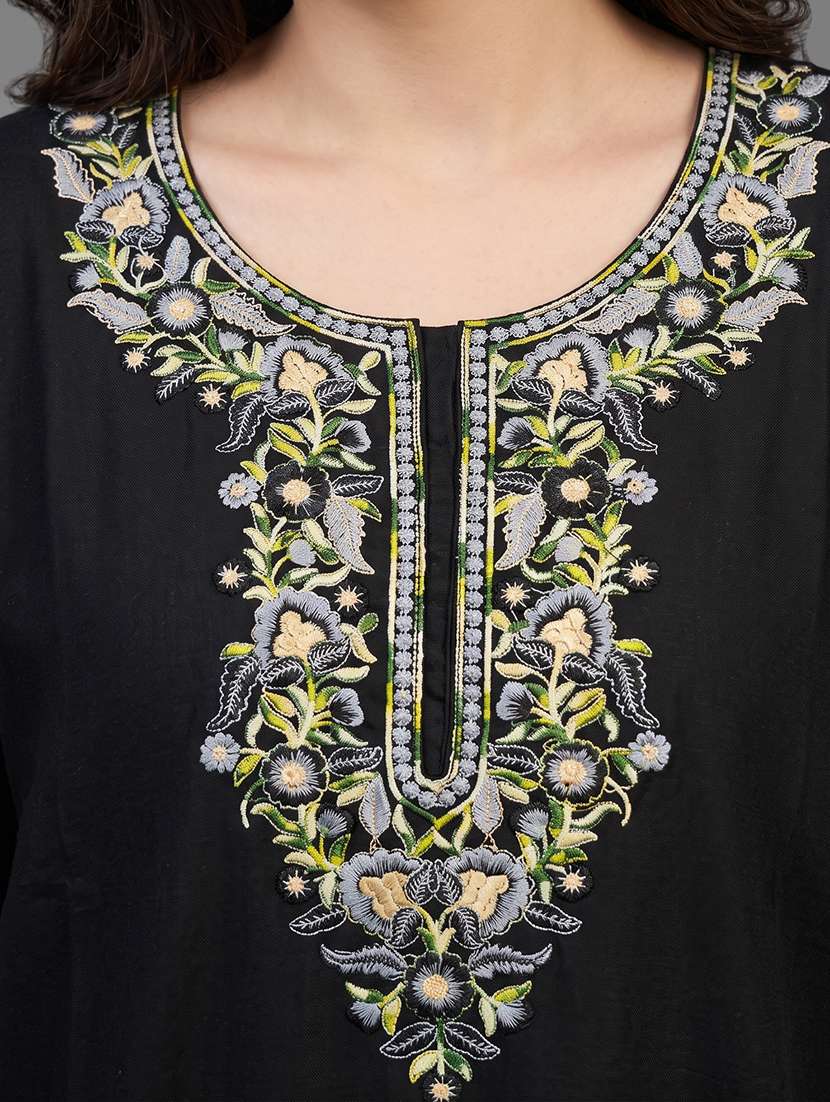 Women Embroidered Short Sleeves Nighty - 22602488 -  Standard Image - 1
