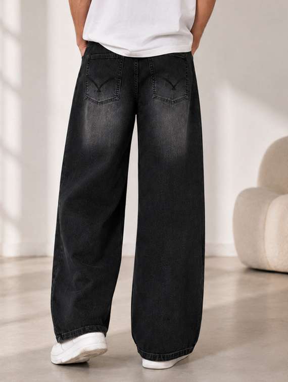 Men Washed Mid Rise Full Length Baggy Jeans - Image 4